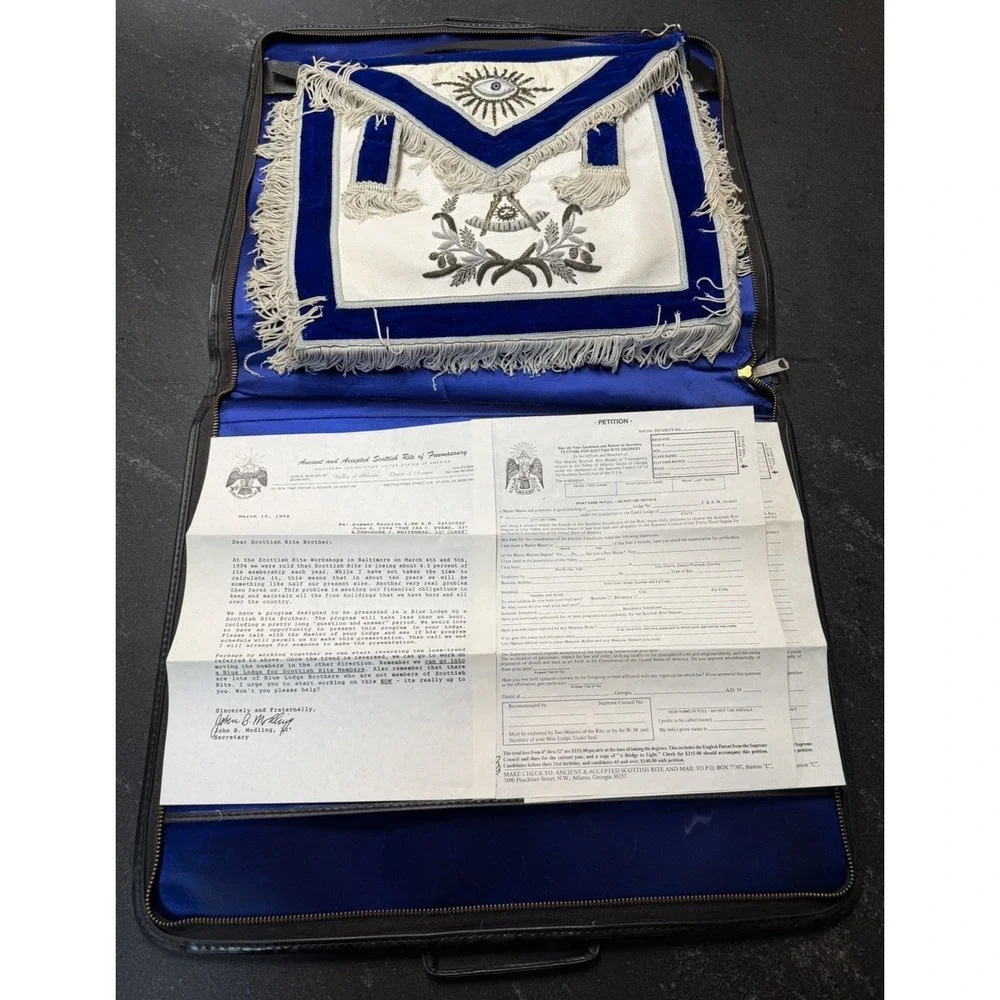 Vintage‎ Masonic Worshipful Master Apron Case Set Nikolai Vasilevsky 1975